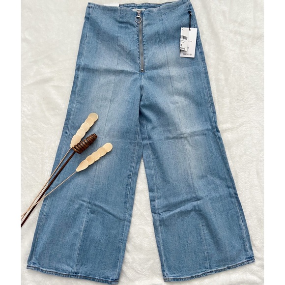 NWT F21 High Rise Flare Fit Pants - Picture 1 of 4